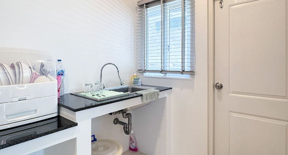 Haus zum Kauf mit 4 Zimmer in Bang Phli, Samut Prakan