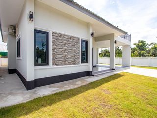 For sale 3 bedrooms house in Doi Saket, Chiang Mai