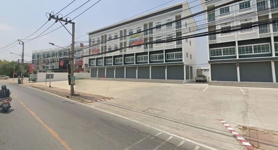 For rent 4 ベッドルーム retail Space in Bang Yai, Nonthaburi