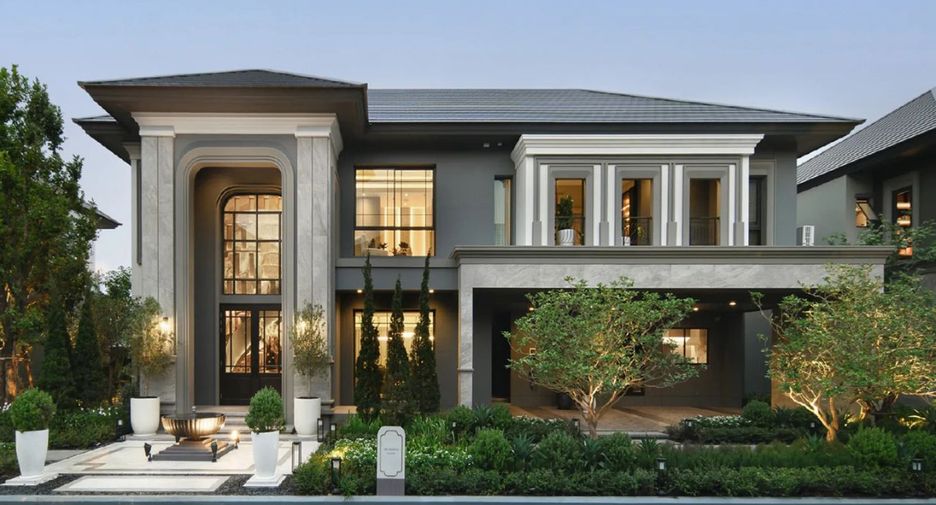 For sale 4 bedrooms house in Lat Krabang, Bangkok