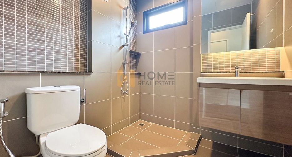 For sale 4 bedrooms house in Bang Kruai, Nonthaburi