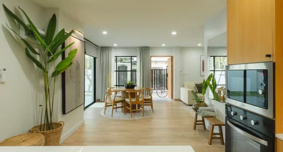 For rent 4 bedrooms villa in Hang Dong, Chiang Mai