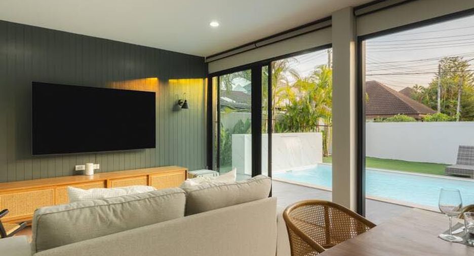 For rent 4 bedrooms villa in Hang Dong, Chiang Mai