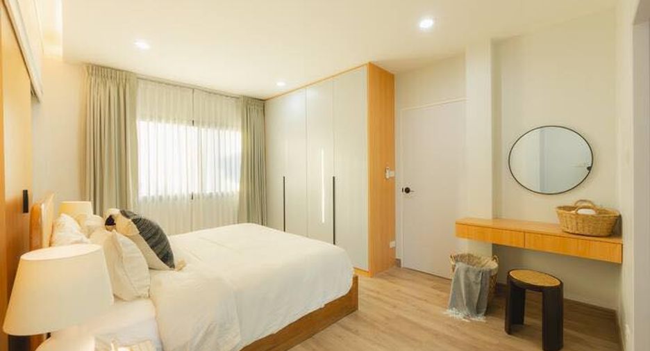 For rent 4 bedrooms villa in Hang Dong, Chiang Mai