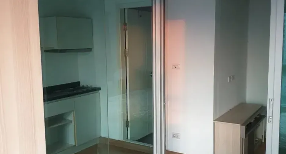 For sale 1 bed condo in Khlong Toei, Bangkok