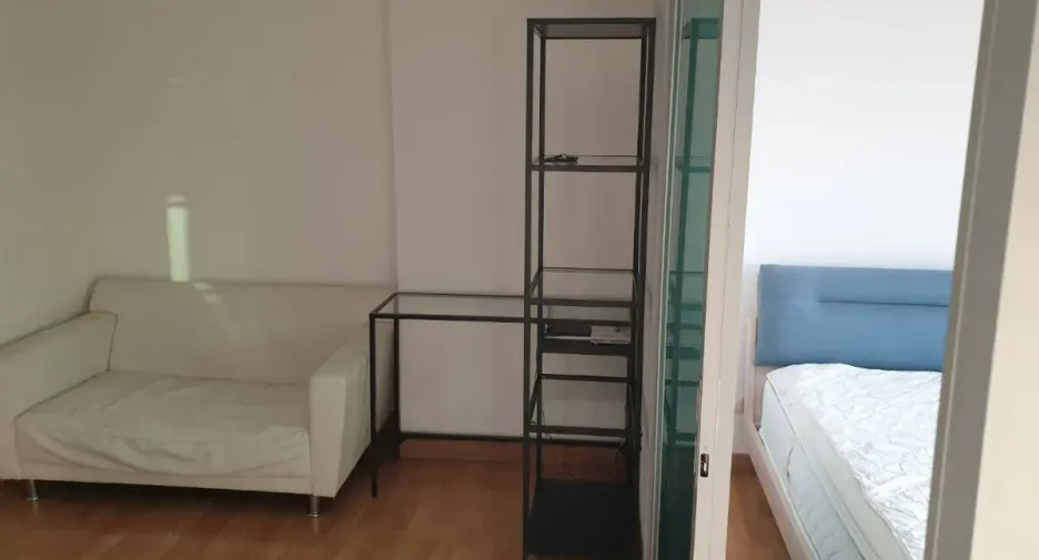 For sale 1 bed condo in Khlong Toei, Bangkok