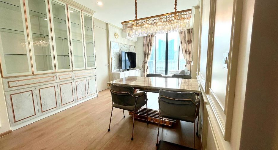 For sale 2 bedrooms condo in Watthana, Bangkok