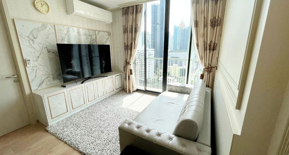 For sale 2 bedrooms condo in Watthana, Bangkok