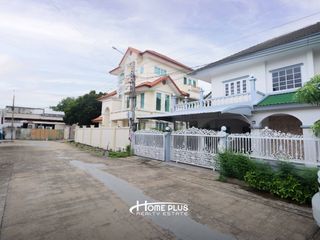 For sale 3 bedrooms house in Lat Phrao, Bangkok