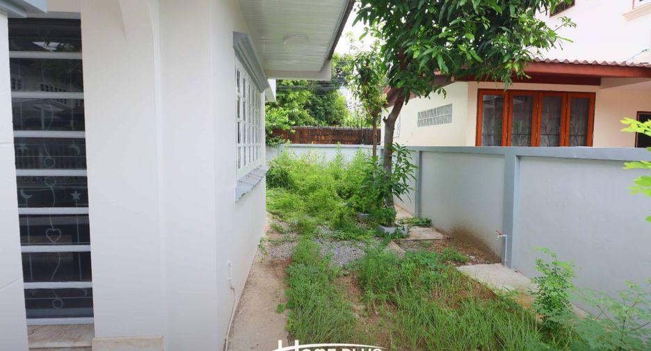 For sale 3 bedrooms house in Lat Phrao, Bangkok