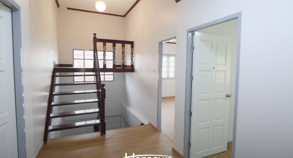 For sale 3 bedrooms house in Lat Phrao, Bangkok