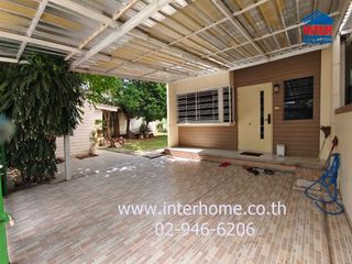 Casa adosada en alquiler y en venta de 3 habitaciones en Thung Khru, Bangkok