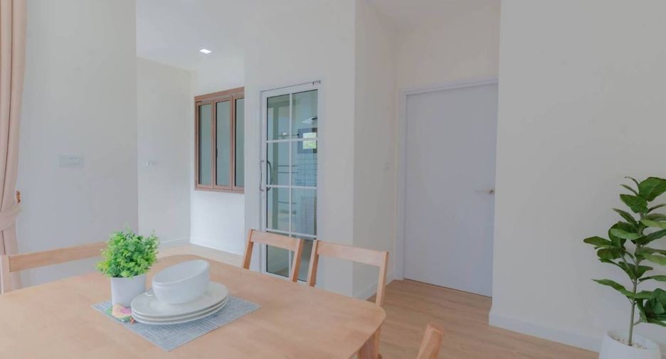 For sale 2 bedrooms house in Saraphi, Chiang Mai