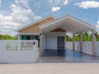 For sale 2 bedrooms house in Saraphi, Chiang Mai