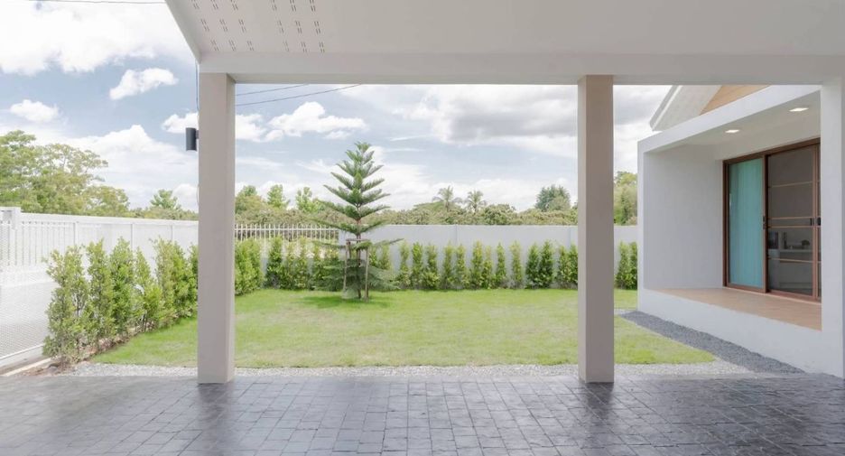 For sale 2 bedrooms house in Saraphi, Chiang Mai