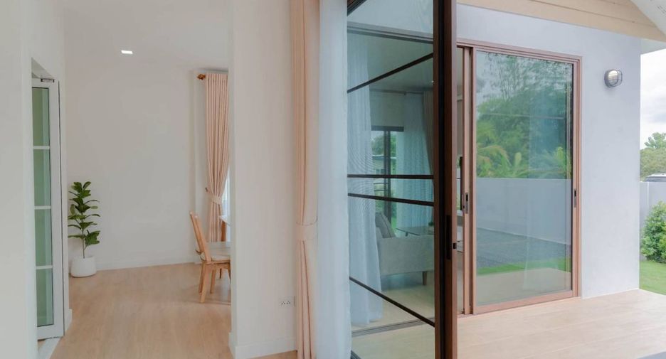 For sale 2 bedrooms house in Saraphi, Chiang Mai