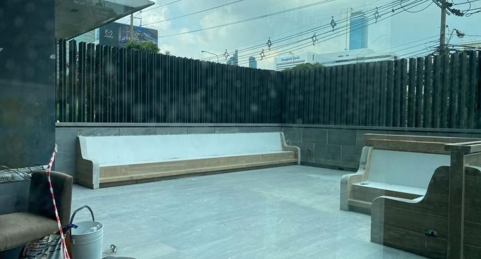 For rent retail Space in Sathon, Bangkok