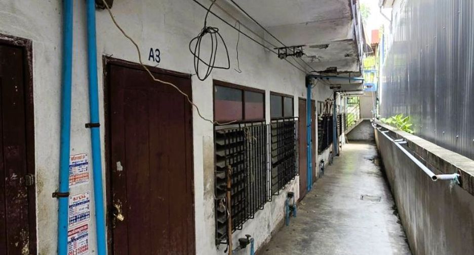 For rent 24 bedrooms apartment in Bang Khun Thian, Bangkok
