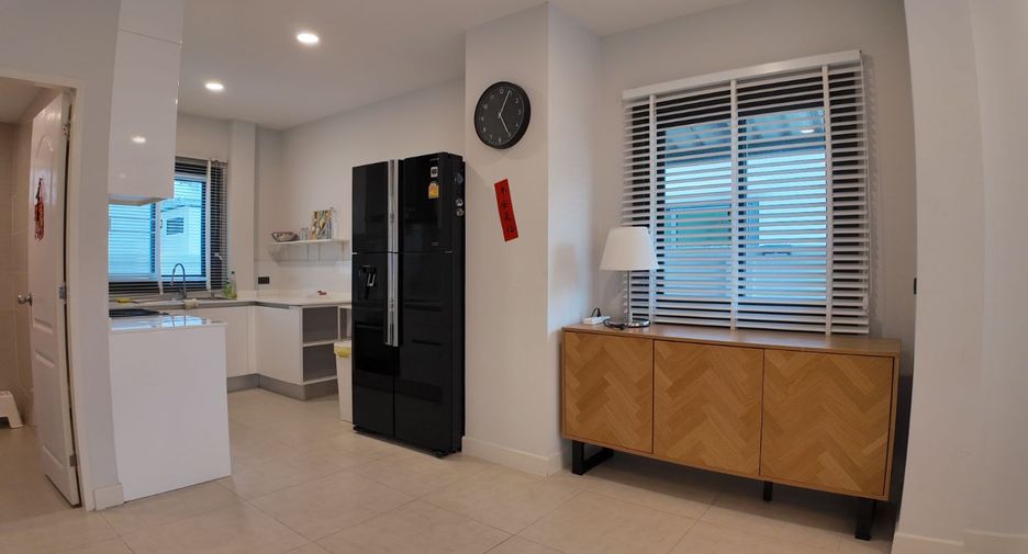 For rent 3 bedrooms house in Bang Lamung, Chonburi
