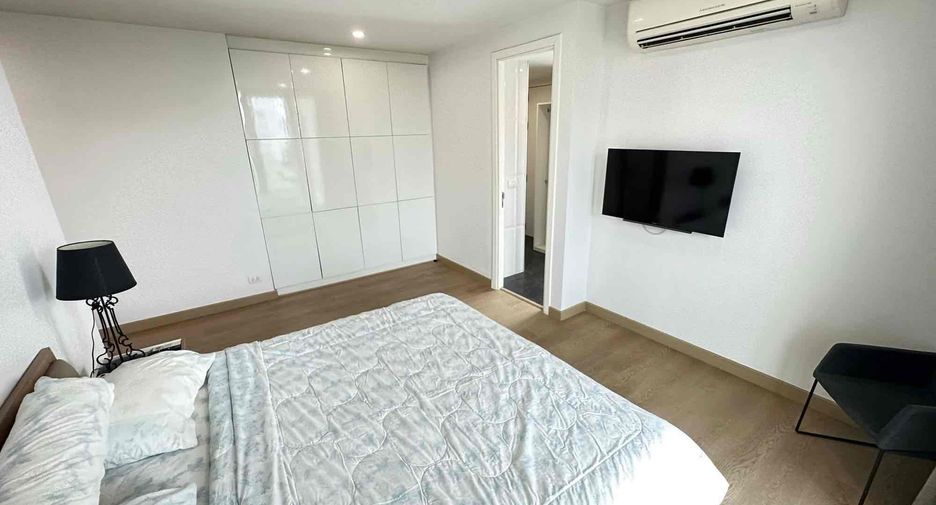 For rent 3 bedrooms condo in Mueang Chiang Mai, Chiang Mai