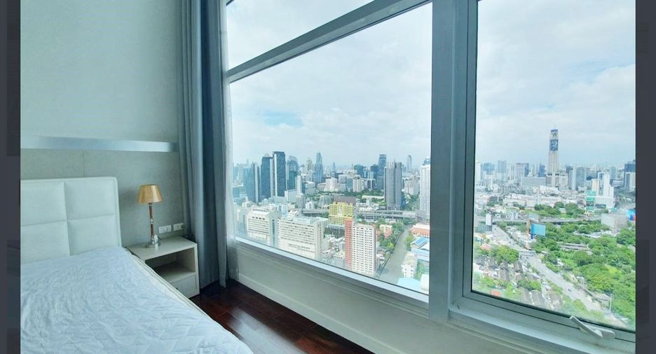 For rent 4 ベッドルーム condo in Watthana, Bangkok