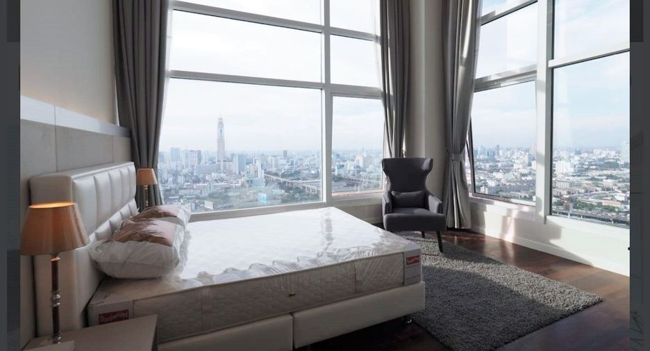 For rent 4 ベッドルーム condo in Watthana, Bangkok