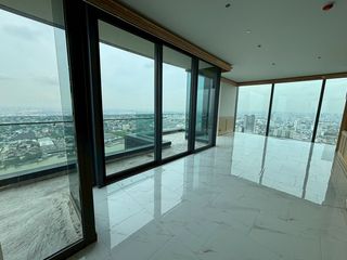 Condo en venta de 4 habitaciones en Bang Kho Laem, Bangkok
