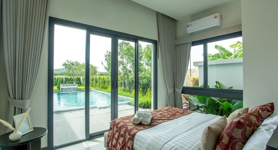 For sale 3 bedrooms villa in Hua Hin, Prachuap Khiri Khan