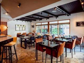 For rent retail Space in Yan Nawa, Bangkok