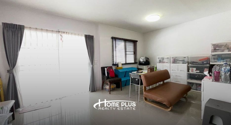 For sale 3 bedrooms townhouse in Lam Luk Ka, Pathum Thani