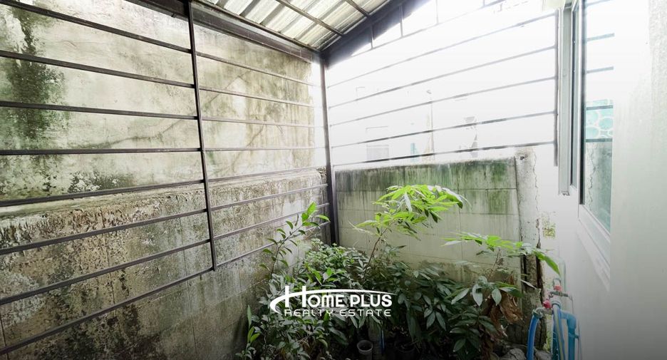 For sale 3 bedrooms townhouse in Lam Luk Ka, Pathum Thani