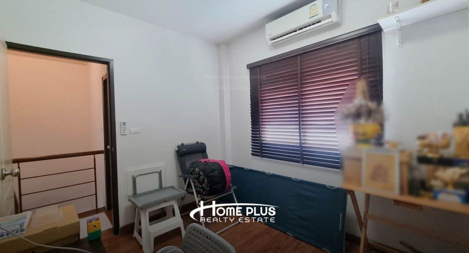 For sale 3 bedrooms townhouse in Lam Luk Ka, Pathum Thani