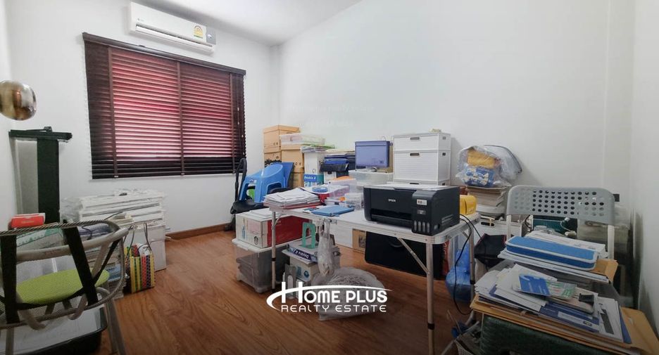 For sale 3 bedrooms townhouse in Lam Luk Ka, Pathum Thani