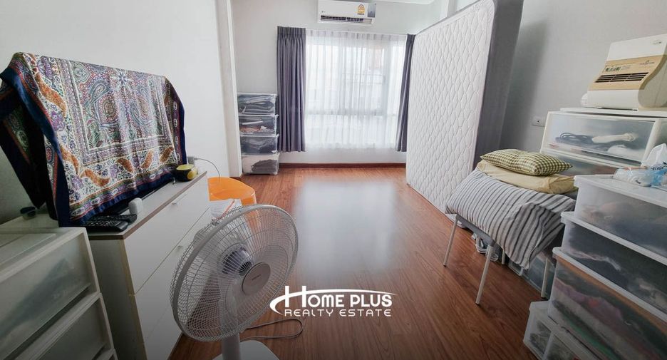 For sale 3 bedrooms townhouse in Lam Luk Ka, Pathum Thani