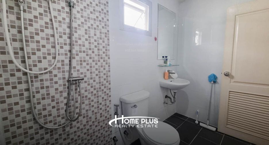 For sale 3 bedrooms townhouse in Lam Luk Ka, Pathum Thani