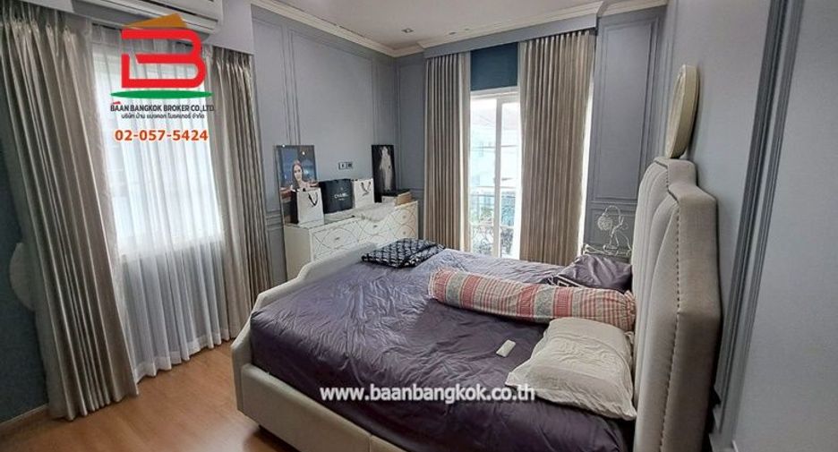 For sale 4 bedrooms house in Bueng Kum, Bangkok