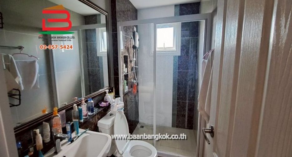 For sale 4 bedrooms house in Bueng Kum, Bangkok