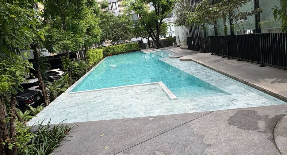 For sale 2 bedrooms condo in Suan Luang, Bangkok
