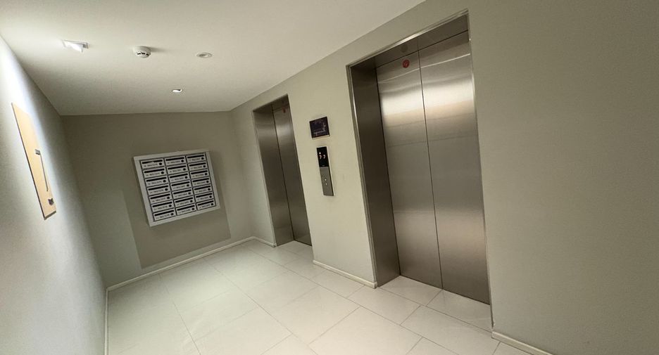For sale 2 bedrooms condo in Suan Luang, Bangkok