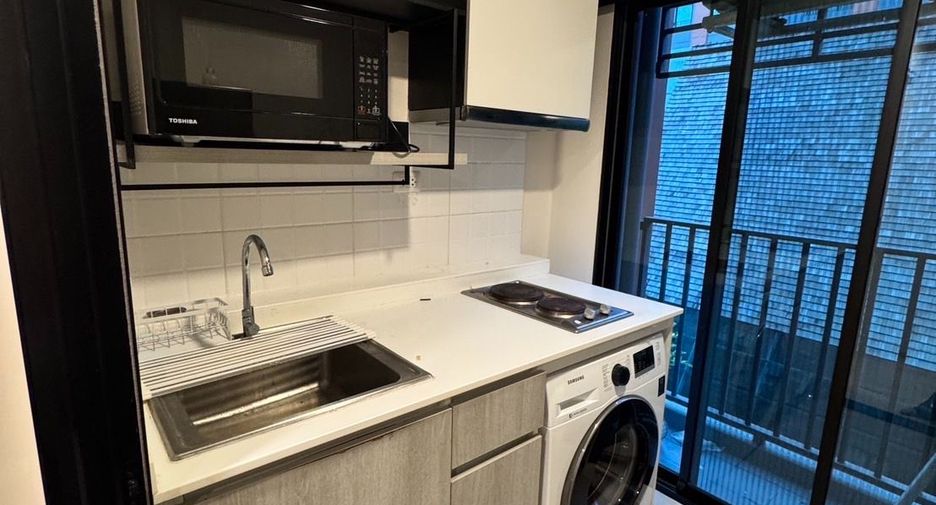 For rent 2 bedrooms condo in Mueang Chiang Mai, Chiang Mai