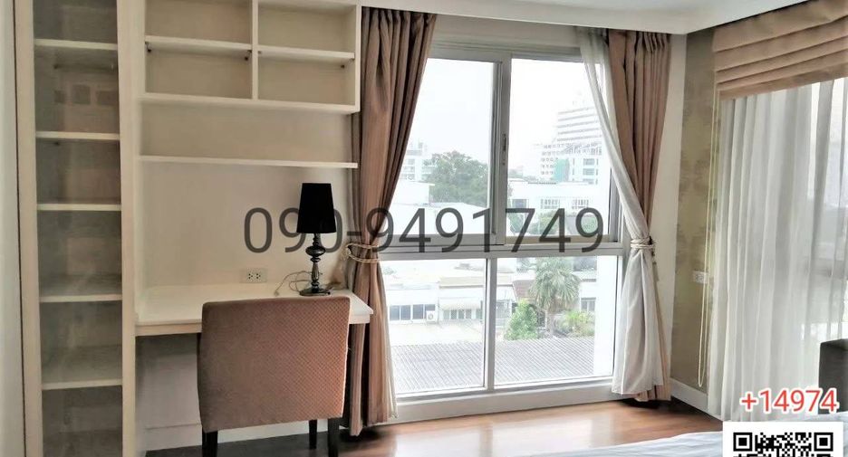 For rent 2 bedrooms condo in Phaya Thai, Bangkok