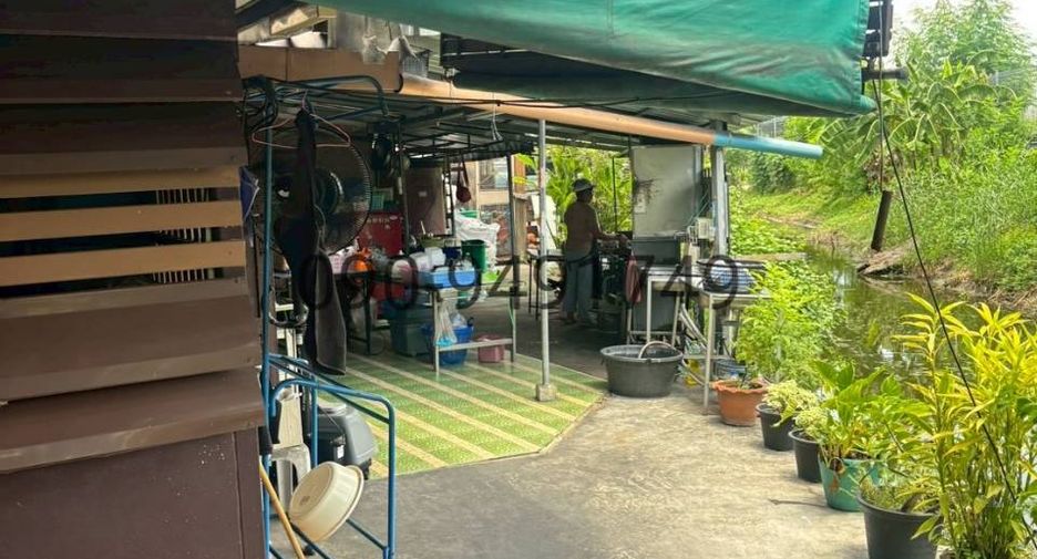 For rent 6 bedrooms office in Khan Na Yao, Bangkok