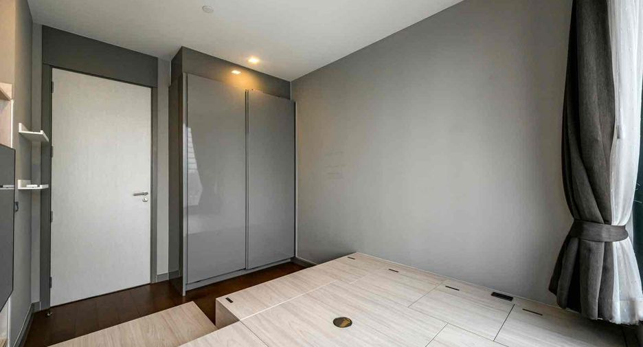 Wohnung zur Miete und zum Kauf mit 2 Zimmer in Bang Rak, Bangkok