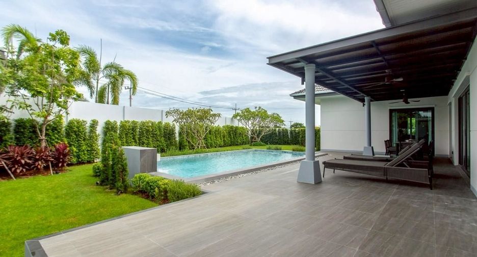 For sale 3 bedrooms house in Hua Hin, Prachuap Khiri Khan