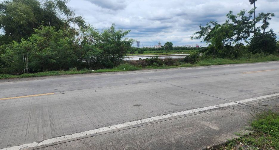 For sale land in Sam Khok, Pathum Thani