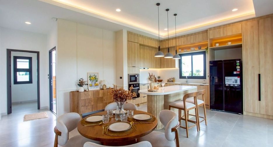 For sale 3 bedrooms house in Hua Hin, Prachuap Khiri Khan