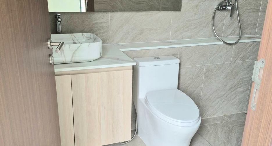 For sale 3 ベッドルーム villa in Bang Lamung, Chonburi