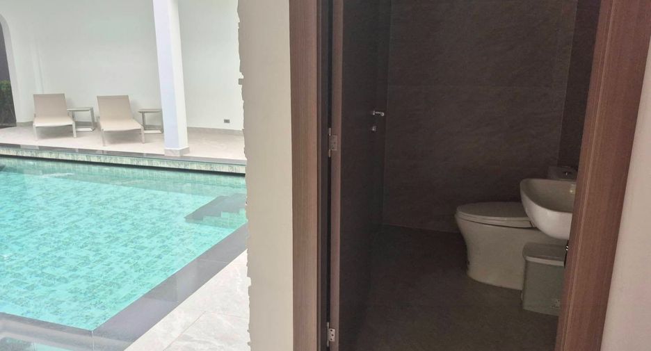 For sale 3 ベッドルーム villa in Bang Lamung, Chonburi