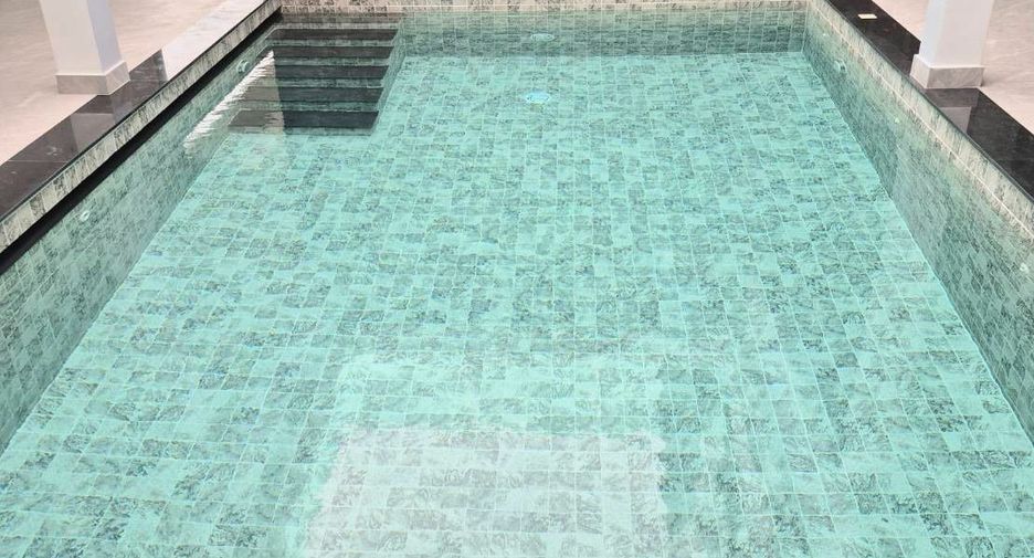 For sale 3 ベッドルーム villa in Bang Lamung, Chonburi