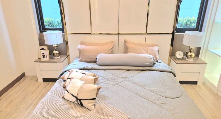 For sale 3 ベッドルーム villa in Bang Lamung, Chonburi